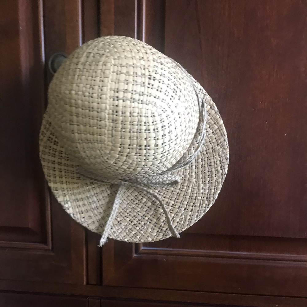 Straw hat